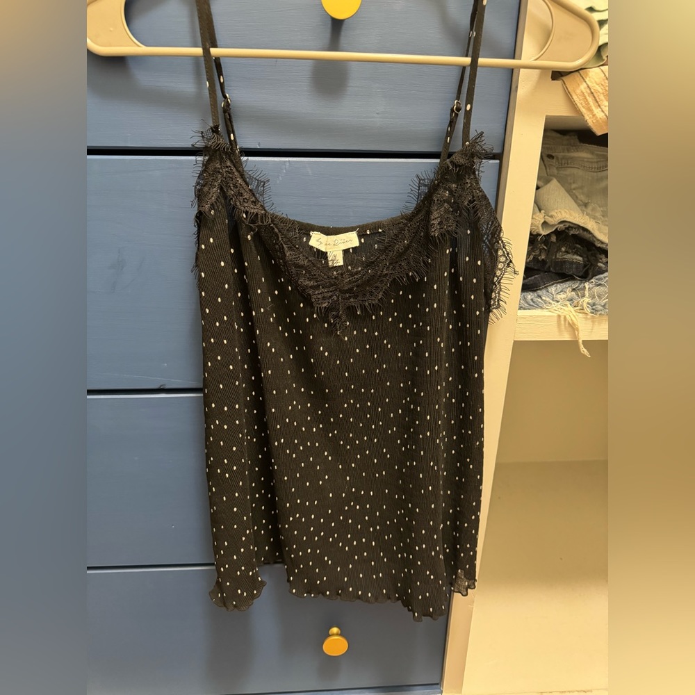 Buckle Tank